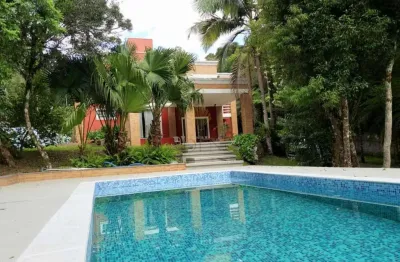Casa com 3 quartos à venda, 452 m2, JARDIM AMÉLIA, PINHAIS - PR