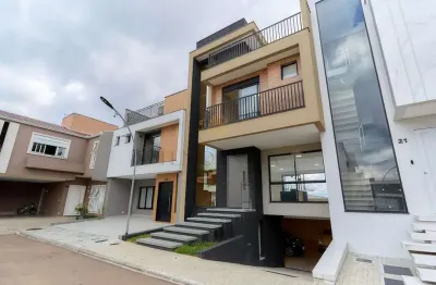 Casa com 3 quartos à venda na Rua Mário Gomes Cézar, 900, Pinheirinho, Curitiba