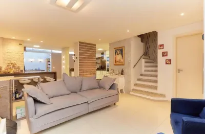 Sobrado com 4 quartos à venda, 205 m2, santo inácio, curitiba - pr