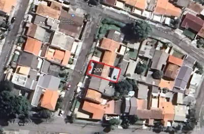 Casa à venda na Rua Quatiguá, São Braz, Curitiba