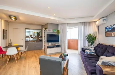 Apartamento SEMIMOBILIADO com 2 quartos à venda, 77,96 m2, ÁGUA VERDE, CURITIBA - PR