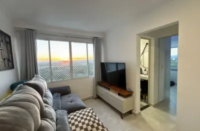 Apto com 2 quartos e vista livre panorâmica (direto com proprietário)