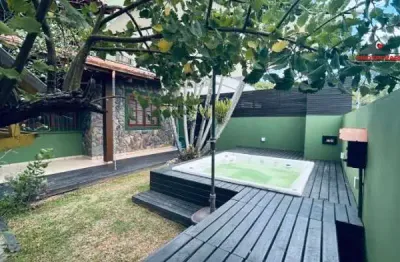 Casa com 4 quartos à venda na Rua João Luiz da Silva Brito, 32, Canasvieiras, Florianópolis, 175 m2 por R$ 1.800.000