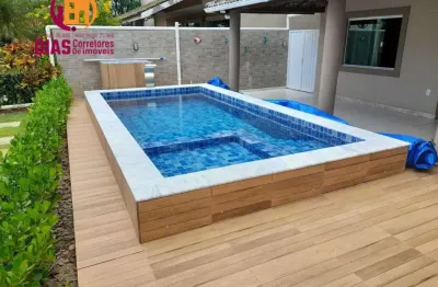 Vendo linda casa com 4/4, sendo 3 suítes completas com piscina particular, espaço gourmet em condomínio com total infraestrutura: picina, academia, lagoa e outros
