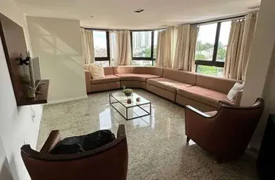 Alugo  em oportunidade apartamento com 255m2, 4 suítes,  mobiliado,  4 vagas cobertas, em condomínio  com total  infraestrutura  no horto  florestal  em salvador/ba.