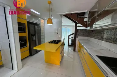 Alugo casa triplex  mobiliada climatizada com 3/4, sendo 2 suítes, 01 máster com closet no condomínio veredas do atlântico i, 02 vagas com total infraestrutura ao lado do novo hiper ideal - patamares 