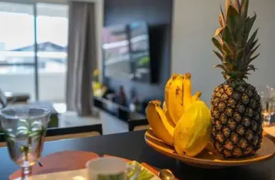 Alugo apartamento 1/4 suíte mobiliado e decorado em frente praia de piatã, 1 vaga, infraestrutura - salvador /ba.