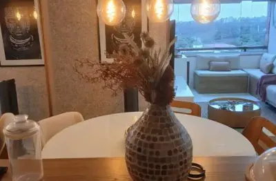 Vendo lindo apartamento reformado com 79m3 3/4, sendo 2 suítes no brisas club - paralela/ba.