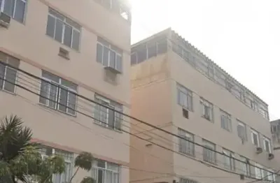Vendo / alugo ap 2 quartos no coração de campo grnde rj