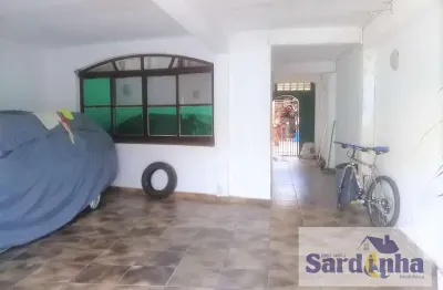 Sobrado de 210M² em Jardim Colombo, São Paulo - 3 dormitórios e 1 suíte por R$ 960.000