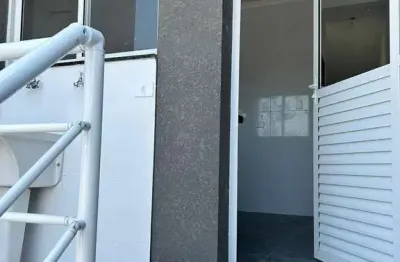 Casa/Sobrado em Jardim Consórcio - SP com 150M², 3 dormitórios e 1 suíte por R$ 795.000 para venda e locação