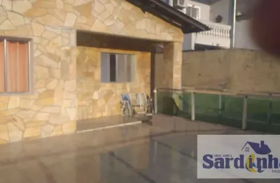 Casa com 4 quartos à venda no Jardim Salete, Taboão da Serra 