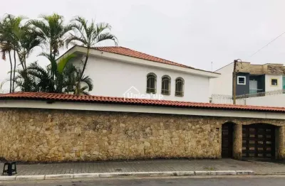 Casa (sobrado) para locação, ( ótimo clinicas, consultorio, escola etc....)