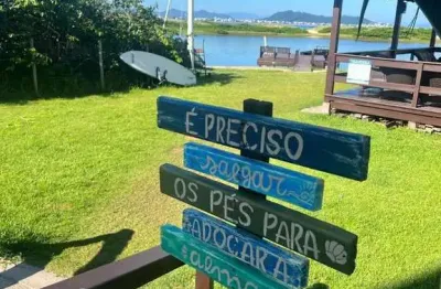Vende-se apartamento em ponta das canas – florianópolis