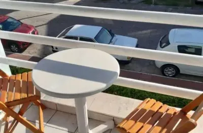 Lindo apartamento há 350 metros do mar com excelente localização!