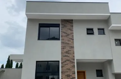 Sobrado em condomínio em Valinhos com 3 suítes e área gourmet