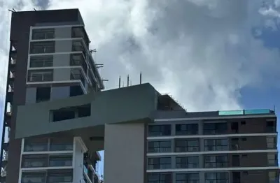 Lit 760, um dos empreendimentos mais modernos e desejados do costa azul. unidade 1/4 com vista permanente para o mar.