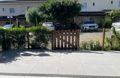 Casa em condomínio fechado com 2 quartos à venda na Estrada Do Coco, 777, Abrantes, Camaçari