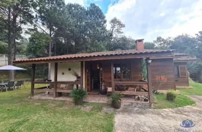Casa estilo americano à venda na granja viana | 3 dorms, suíte e terreno de 1.600m² na av. são camilo | r$ 875.000,00