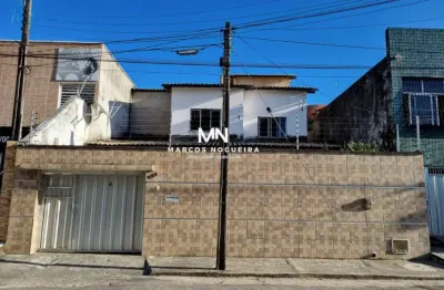 Casa duplex, bairro de fátima, 7 quartos, 4 suítes, 2 vagas.