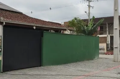 Casa com 1 quarto à venda na Vila Nova, Joinville 