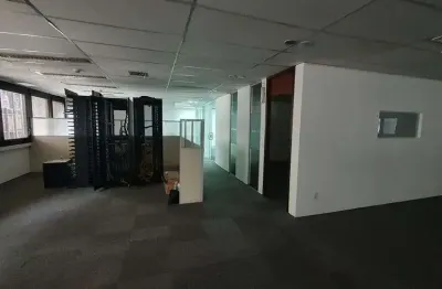 EXCELENTE CONJUNTO COM. NA AV. PAULISTA - 316 M² au. R$ 20.000,00