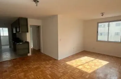 EXCELENTE APARTAMENTO - APTO. - 133 m² P/ LOCAÇÃO. CERQ.CESAR