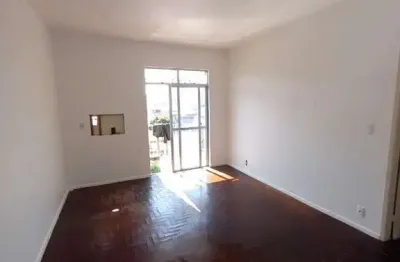 Apartamento com 2 quartos à venda na magalhães couto, 535, méier, rio de janeiro por r$ 270.000