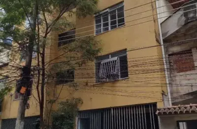 Apartamento com 2 quartos para alugar na rua barão de petrópolis, 721, rio comprido, rio de janeiro por r$ 990
