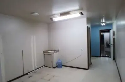 Sala comercial com 1 sala para alugar na avenida das américas, 11889, barra da tijuca, rio de janeiro por r$ 1.600