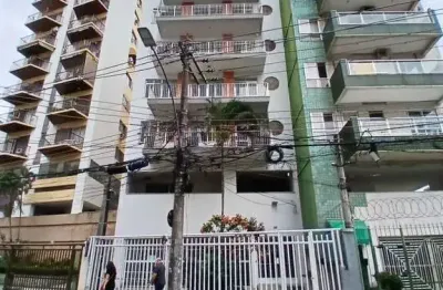 Apartamento com 3 quartos para alugar na fábio luz, 70, méier, rio de janeiro por r$ 880