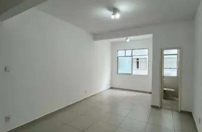 Sala comercial com 1 sala para alugar na praça saenz peña, 55, tijuca, rio de janeiro por r$ 1.150