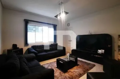 Casa térrea com 2 quartos  na agua rasa,, são paulo-sp!