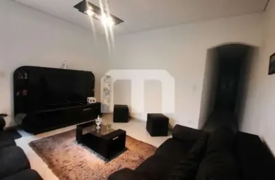 Casa com 2 quartos à venda na Rua Bom Jesus, 141, Água Rasa, São Paulo