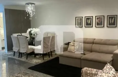 Venda de Apartamento de Luxo na Vila Regente Feijó com 4 Quartos e 4 Suítes, 3 Salas e 4 vagas