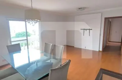 Apartamento 3 dormitórios com suíte e 2 vagas de garagem