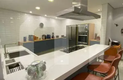 Linda casa em condomínio à venda na vila formosa, são paulo-sp: 3 quartos, 3 suítes, 2 salas, 5 banh