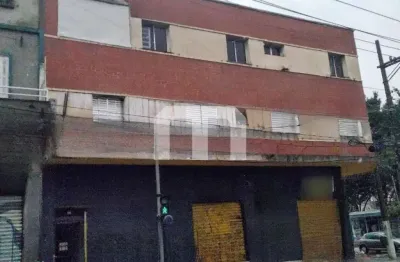 Prédio comercial e  residencial á venda na mooca com 534 metros, 2 salões, 3 apartamentos.