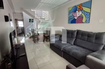 Casa com 3 quartos à venda na Rua Xiririca, 518, Vila Carrão, São Paulo