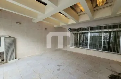 Casa residencial ou comercial de alto padrão na vila regente feijó, 149m², 2 banheiros, 2 vagas