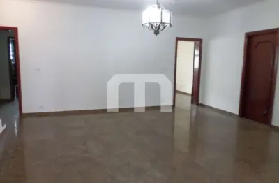 Casa com 4 quartos para alugar na Rua Odete Gomes Barreto, 181, Vila Carrão, São Paulo