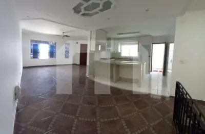 Sobrado comercial à venda no bairro agua rasa: 3 quartos, 1 suíte, 2 salas, 1 banheiro, 5 vagas, 252