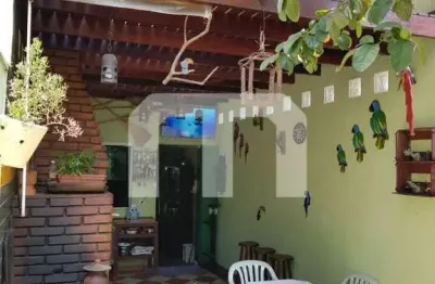 Ótima casa na região da penha agende uma visita com nossos corretores !!