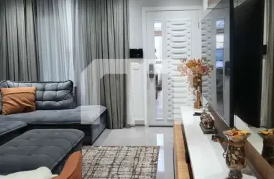 Casa com 3 quartos à venda na Rua Saboó, 210, Vila Santa Isabel, São Paulo