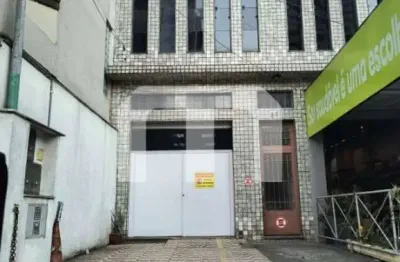 Prédio com 4 salas para alugar na Avenida Guilherme Giorgi, 631, Vila Carrão, São Paulo