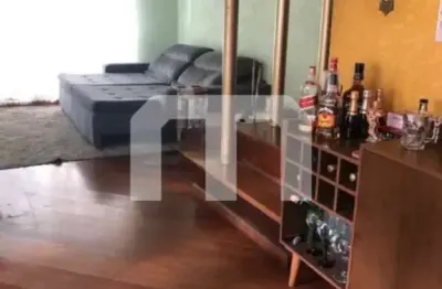 Imóvel comercial no tatuapé: sobrado com 8 quartos, 4 salas e 4 banheiros, ideal para clínica médica