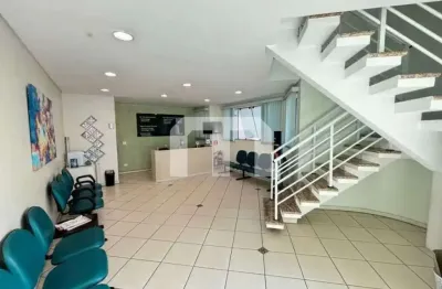 Prédio com 6 salas à venda na Rua Itapeti, 720, Tatuapé, São Paulo