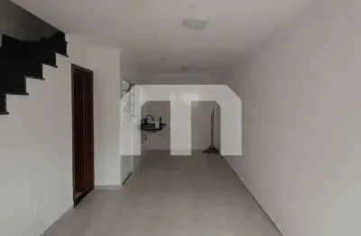 Sobrado de condomínio no bairro da vila esperança ...