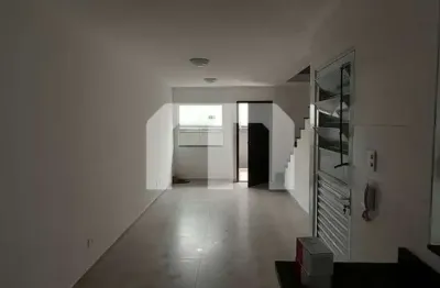 Sobrado de condomínio no bairro da vila esperança ...