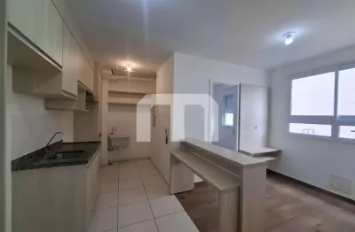 Apartamento para locação mobiliado, 2 quartos, cozinha, sala 2 ambientes com sacada
